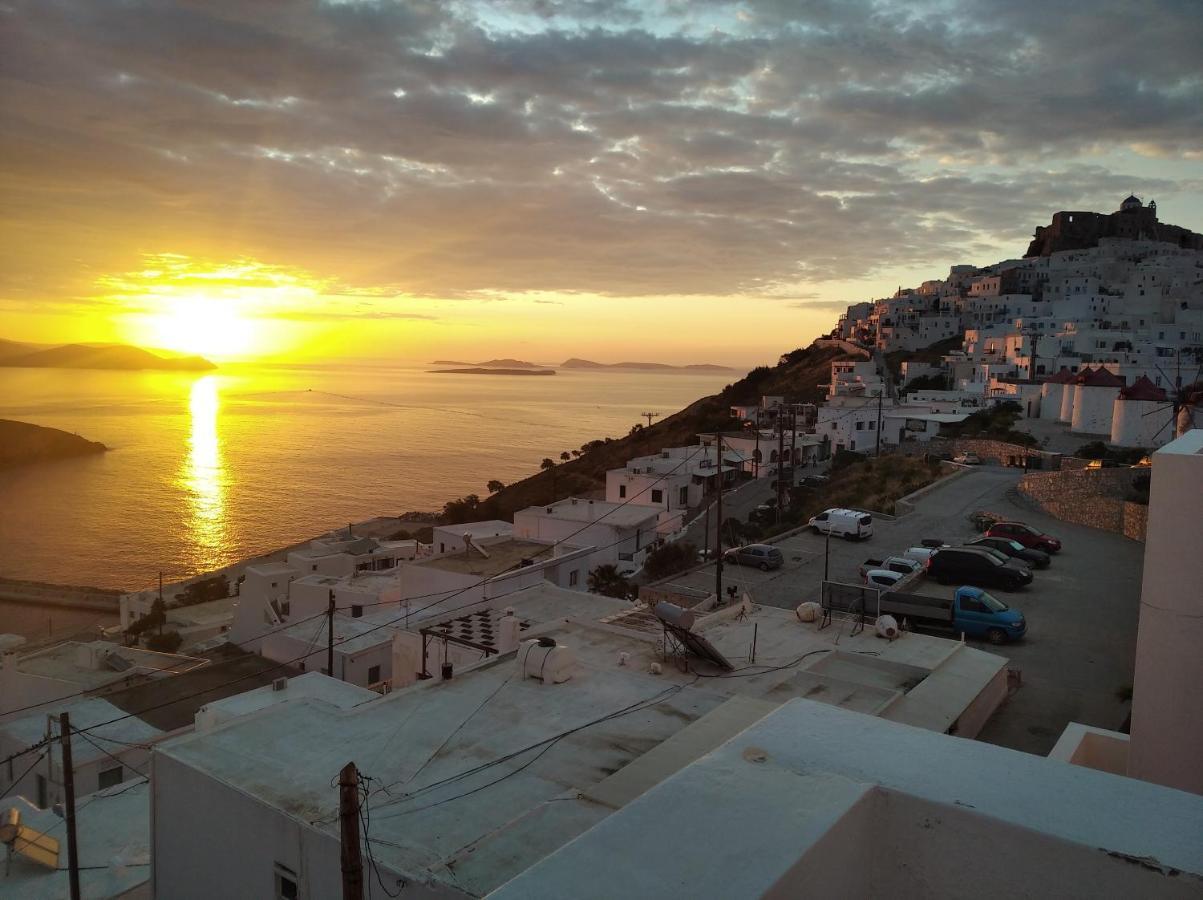 Pera Gyalos Θέαστρον - Theastron House With Great View In Chora 아파트 외부 사진