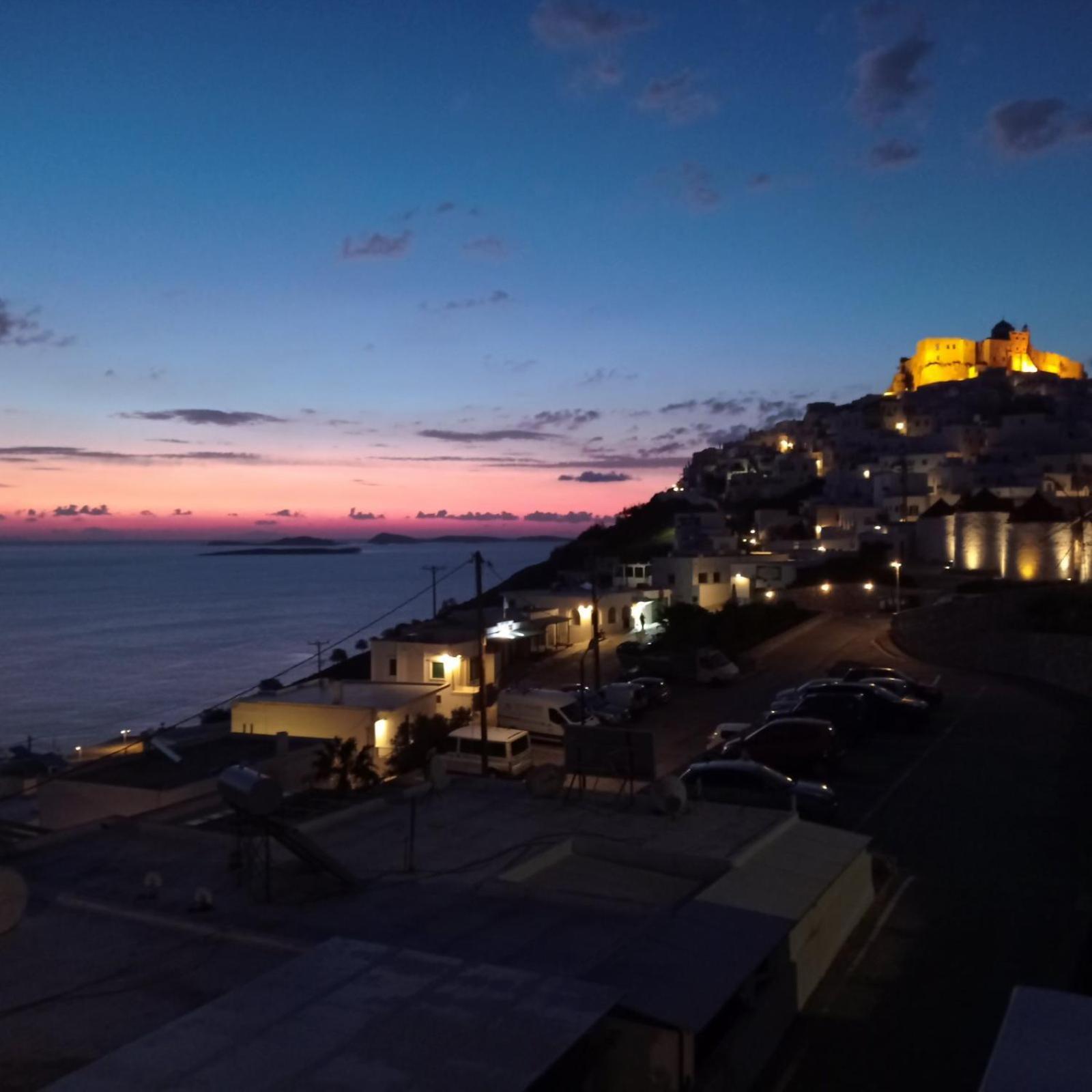 Pera Gyalos Θέαστρον - Theastron House With Great View In Chora 아파트 외부 사진