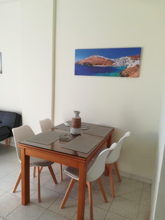 Pera Gyalos Θέαστρον - Theastron House With Great View In Chora 아파트 외부 사진