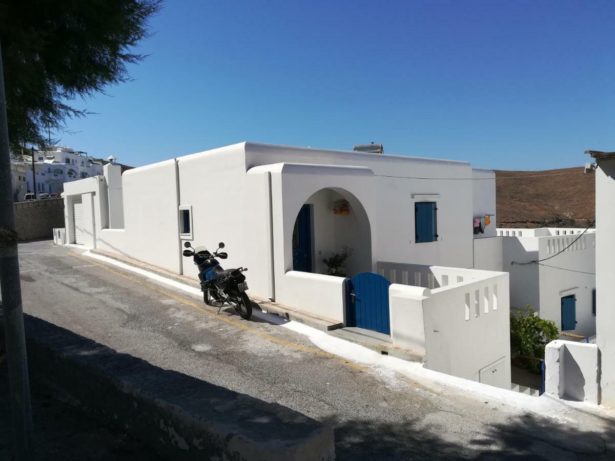 Pera Gyalos Θέαστρον - Theastron House With Great View In Chora 아파트 외부 사진